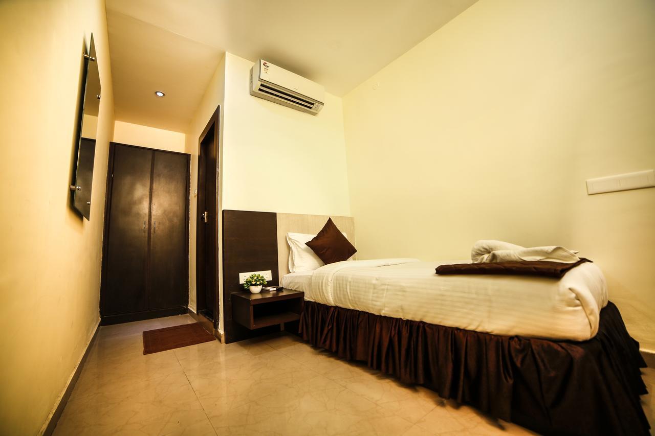Hotel Tiruchendur Mani Iyer Palni Dış mekan fotoğraf