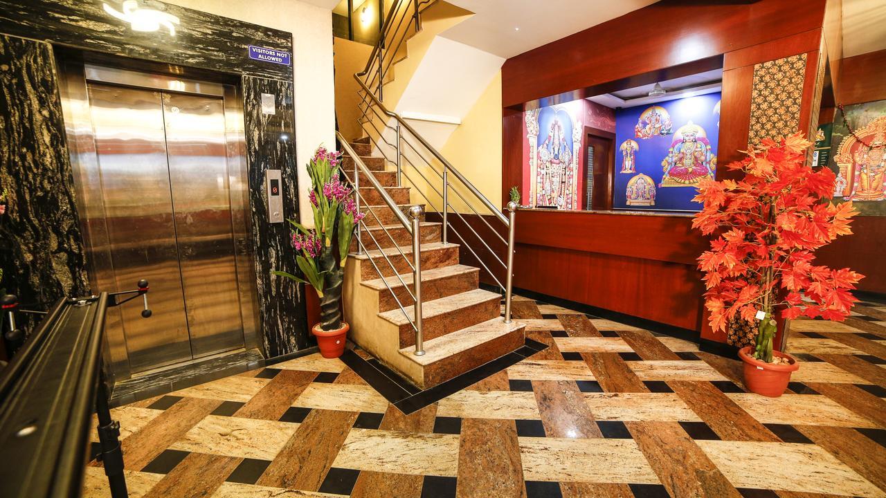 Hotel Tiruchendur Mani Iyer Palni Dış mekan fotoğraf
